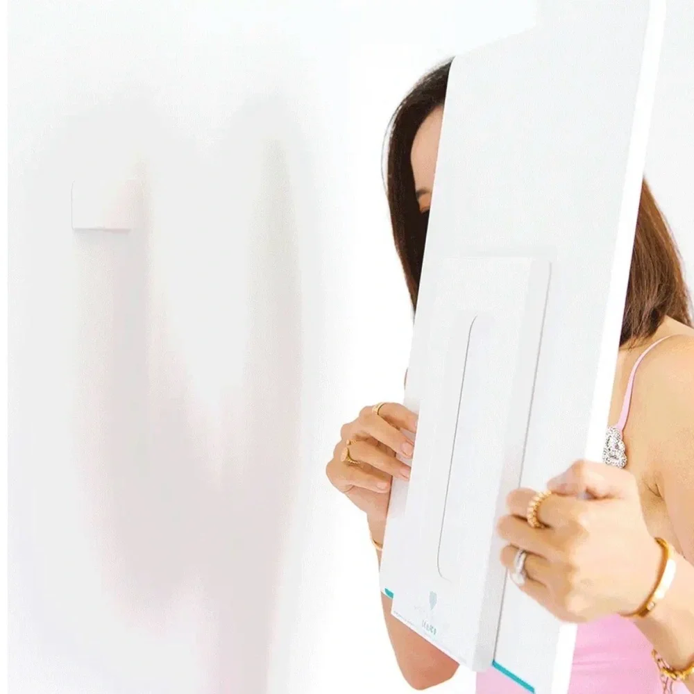 Riki Pretty Wall Mount Magnetic Magnifying Mirror Remote Control Accessories new